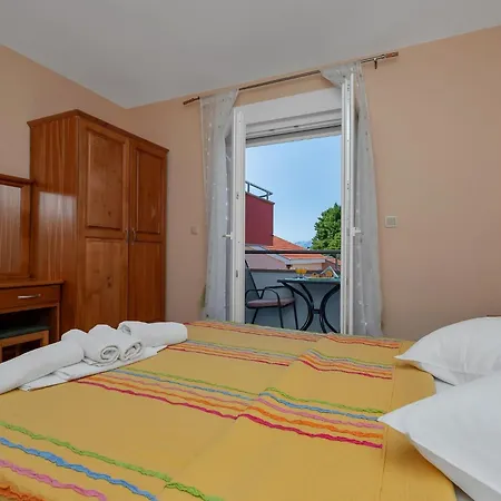 Juric - One Bedroom With Balcony - 3 Apartment Baska Voda